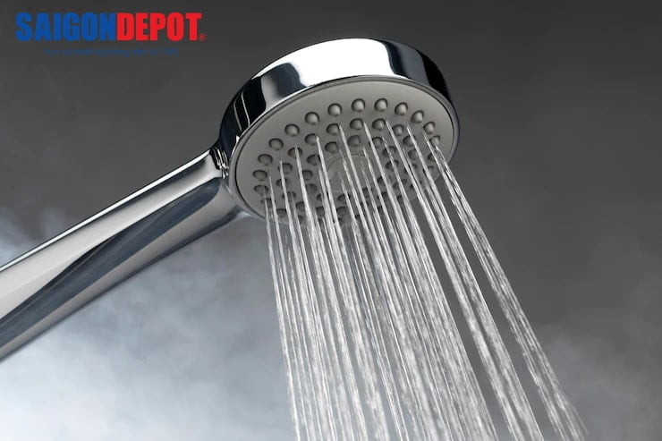 lam-sach-thiet-bi-ve-sinh-inox (5)